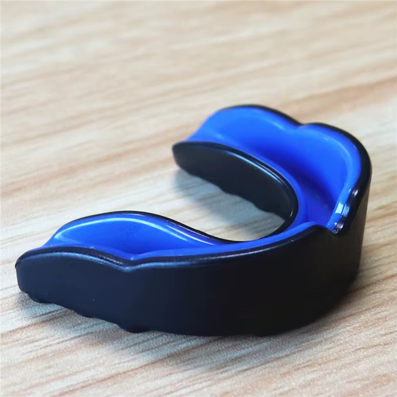 Boxing Gum Shield Mouth Guard Mouthguard Slim Fit for Football Wrestling Hockey Lacrosse Boxing for Contact Combat Sport Equip